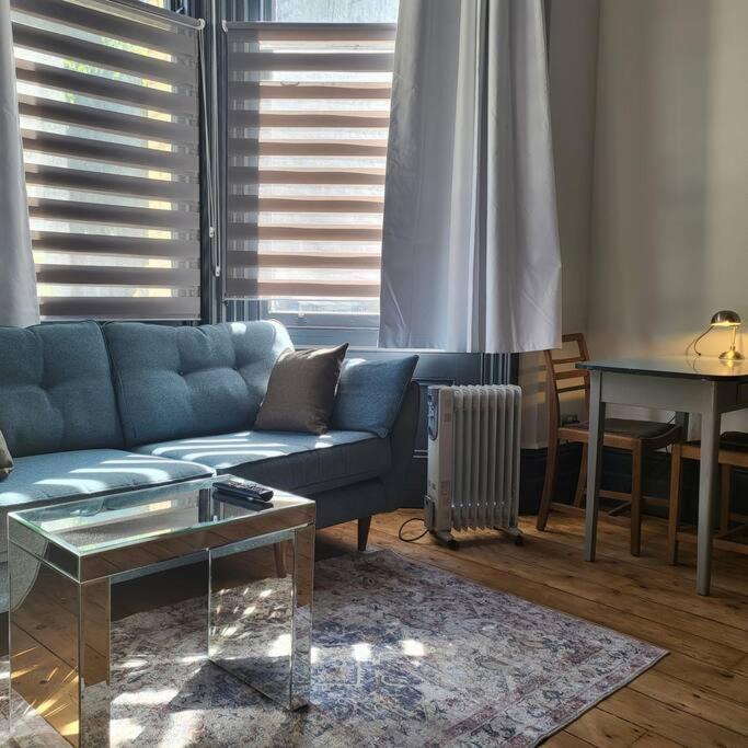 21 Mini Loft Apartment - Great Location - Comfy King Size Bed Hove Extérieur photo