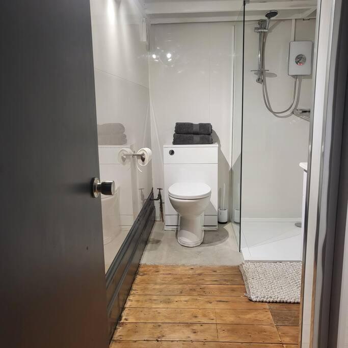 21 Mini Loft Apartment - Great Location - Comfy King Size Bed Hove Extérieur photo