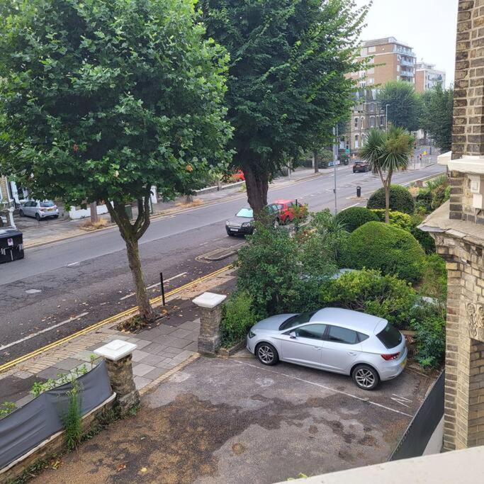 21 Mini Loft Apartment - Great Location - Comfy King Size Bed Hove Extérieur photo