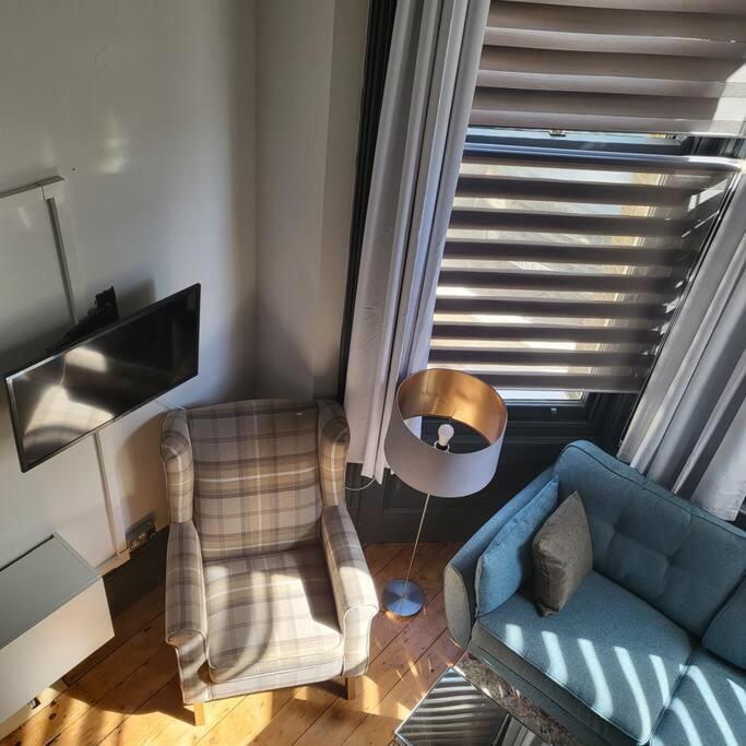 21 Mini Loft Apartment - Great Location - Comfy King Size Bed Hove Extérieur photo
