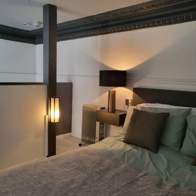 21 Mini Loft Apartment - Great Location - Comfy King Size Bed Hove Extérieur photo